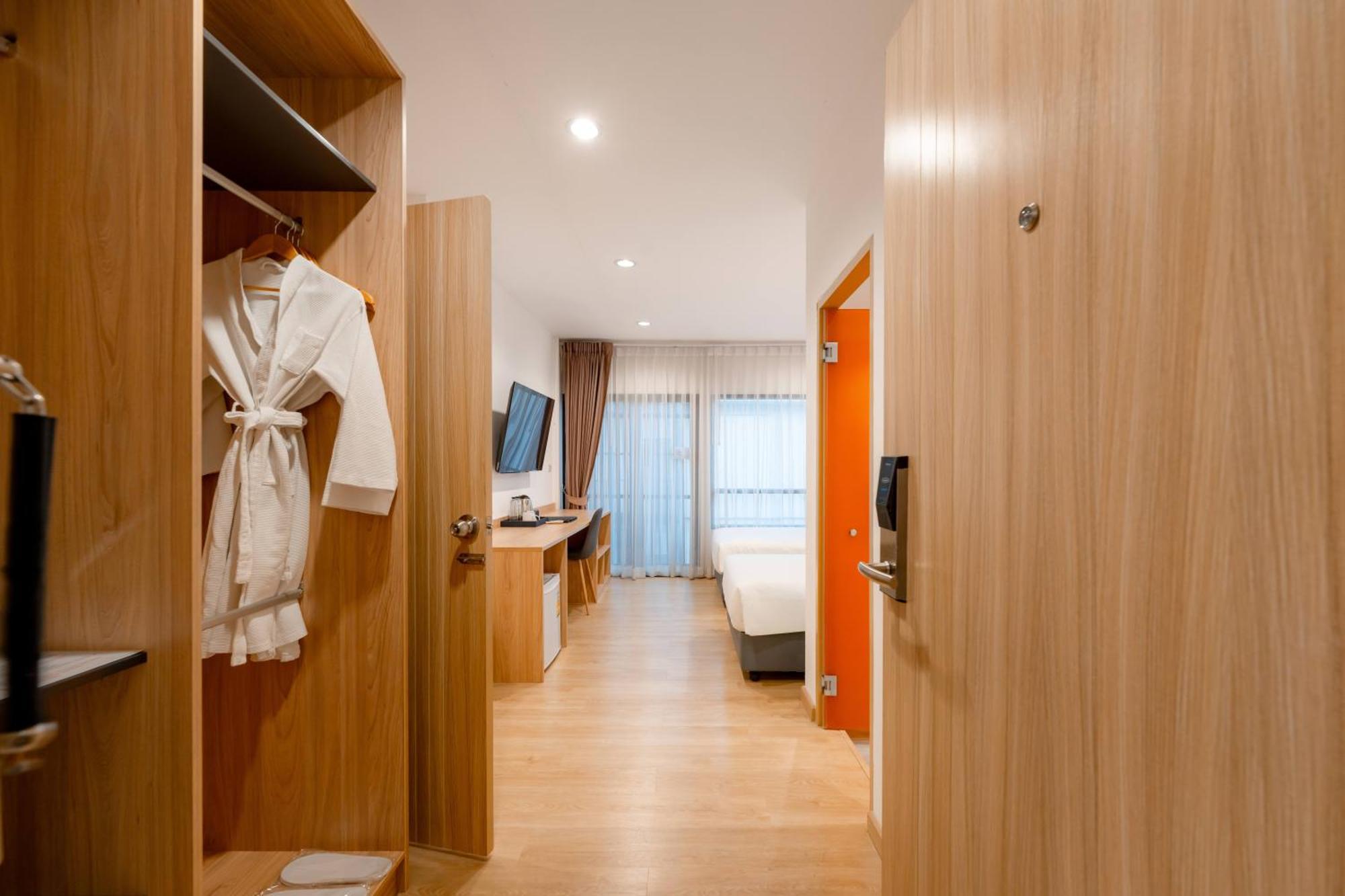 Moji Don Mueang Airport Hotel - Bangkok Buitenkant foto